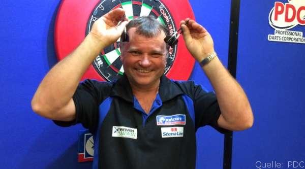Mighty Mike gewinnt Dubai Duty Free Darts Masters