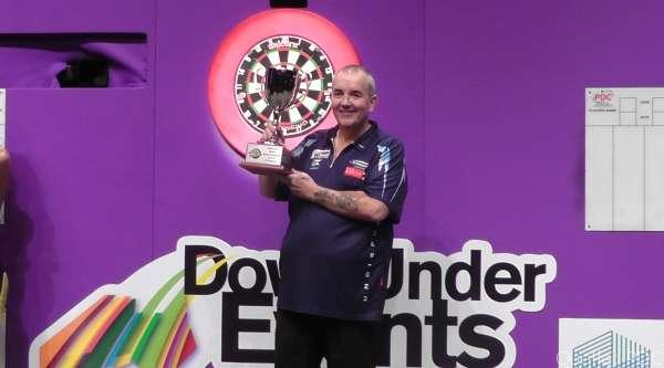 Phil Taylor gewinnt die Perth Darts Masters 2014